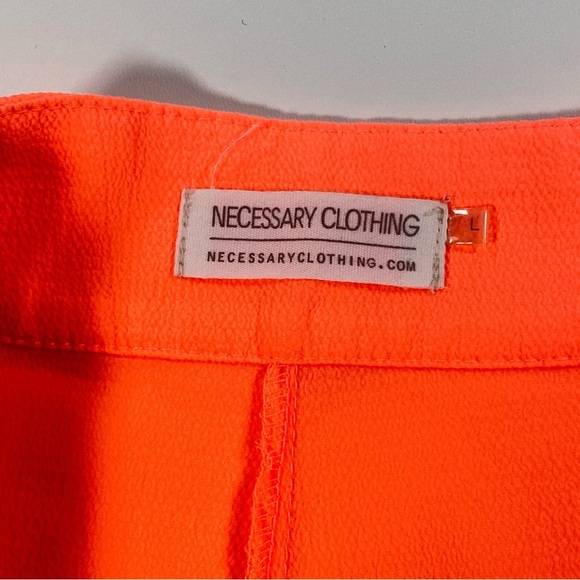 Scalloped Shorts Size L - Picture 4 of 6